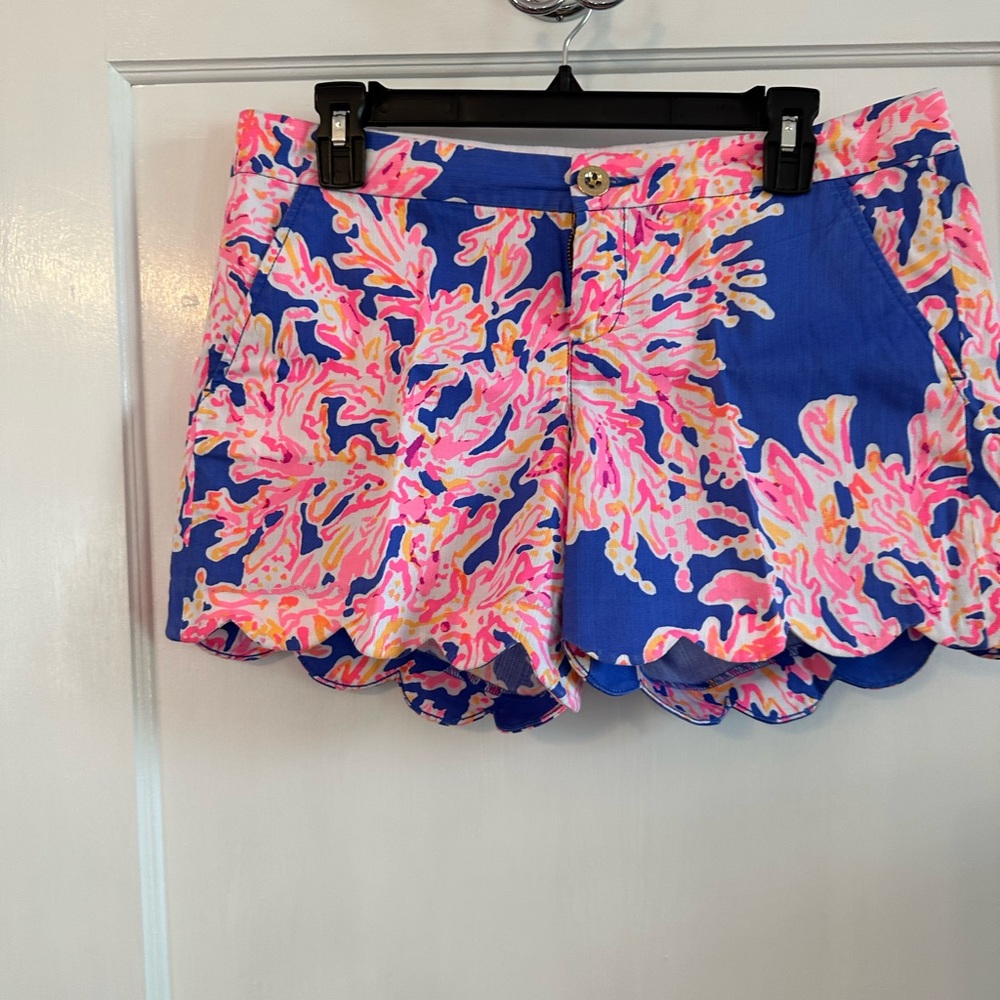 Lilly Pulitzer buttercup shorts